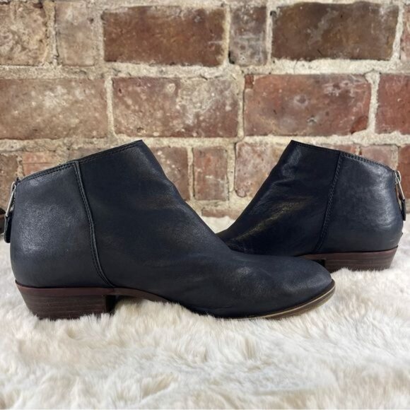 Lucky Brand Black Leather Ankle Bootie Boots Sz 9 - Picture 6 of 10